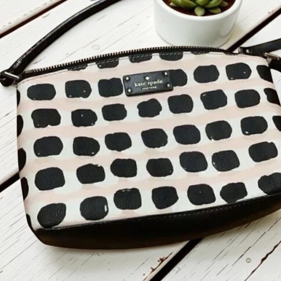 Kate Spade New York Millie Grove Street Crossbody & Wallet Set - Picture 2 of 9